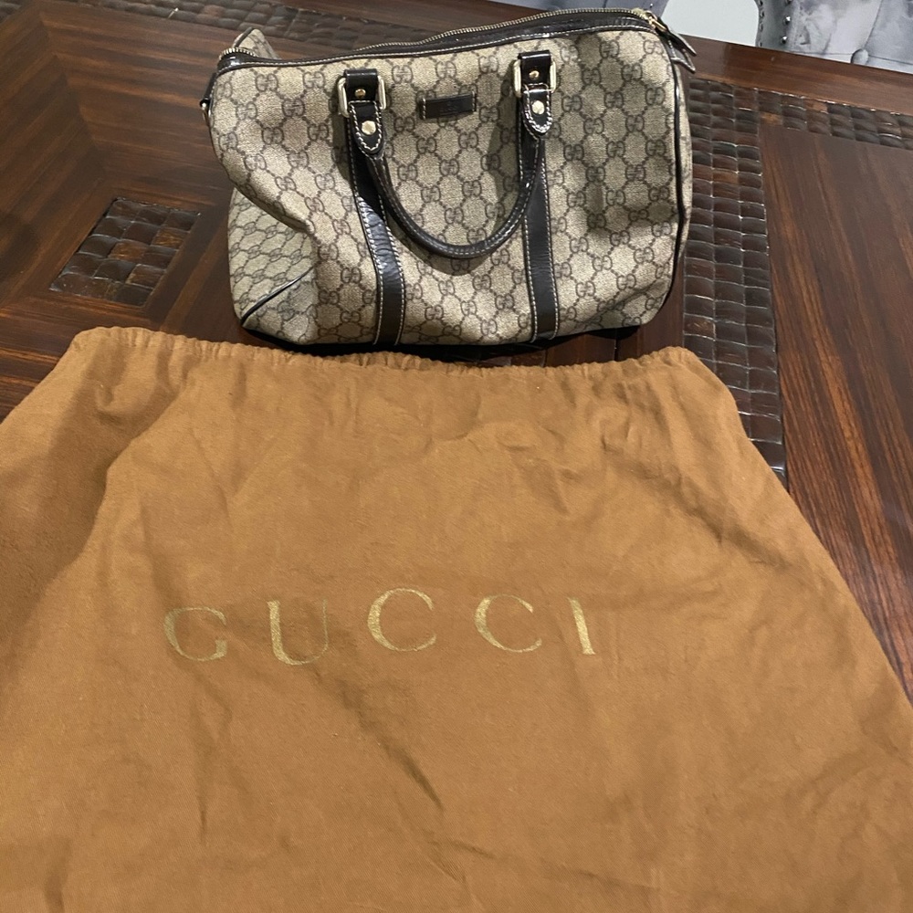 Authentic Boston Hobo Gucci Bag! USED!